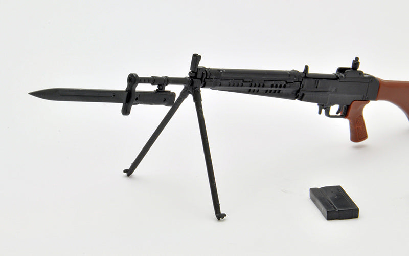 Load image into Gallery viewer, Little Armory LA014 64 Mini Rifle - 1/12 Scale Plastic Model Kit
