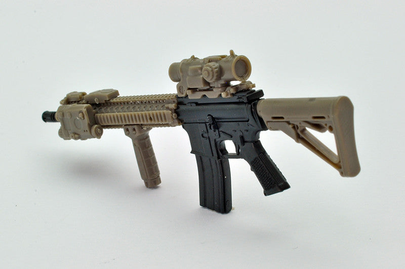 Load image into Gallery viewer, Little Armory LA037 M4A1SOPMOD Block 2 Type - 1/12 Scale Plastic Model Kit
