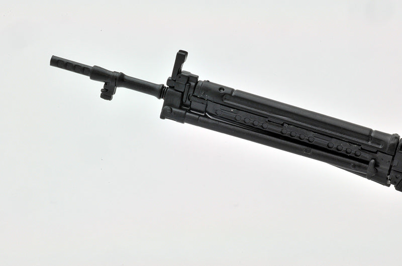 Load image into Gallery viewer, Little Armory LA014 64 Mini Rifle - 1/12 Scale Plastic Model Kit
