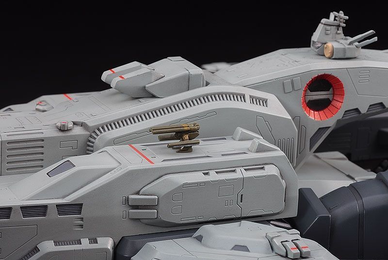 Load image into Gallery viewer, Hasegawa - 1/4000 Macross: SDF-1 Macross Movie Edition Model Kit
