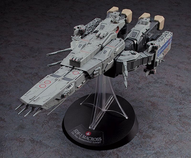 Load image into Gallery viewer, Hasegawa - 1/4000 Macross: SDF-1 Macross Movie Edition Model Kit
