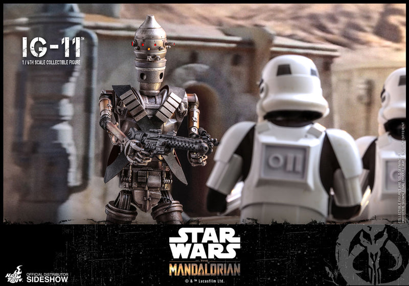 Load image into Gallery viewer, Hot Toys - Star Wars The Mandalorian - IG-11
