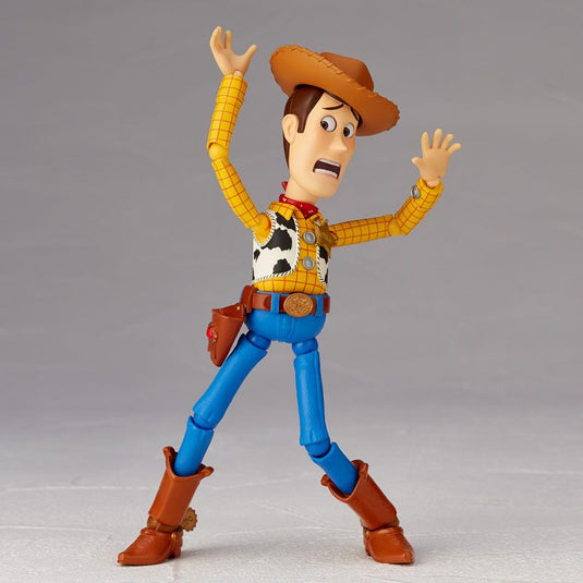 Kaiyodo - Revoltech - Toy Story: Woody (Ver. 1.5)