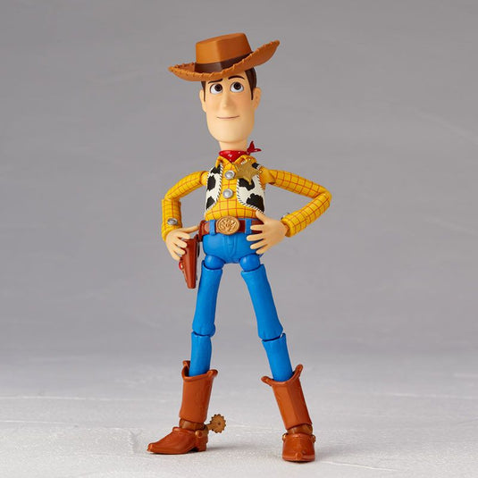 Kaiyodo - Revoltech - Toy Story: Woody (Ver. 1.5)