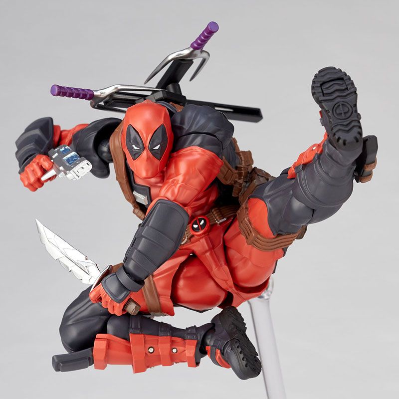 Load image into Gallery viewer, Kaiyodo - Amazing Yamaguchi - Revoltech025: Deadpool (Version 2.0)
