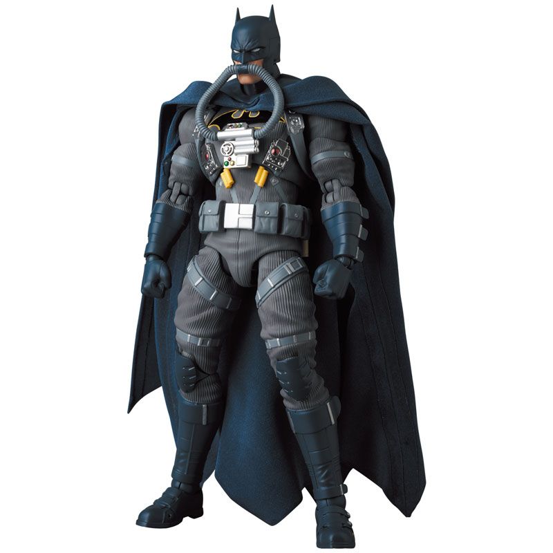Load image into Gallery viewer, MAFEX - Batman Hush: No. 166 Batman (Stealth Jumper)
