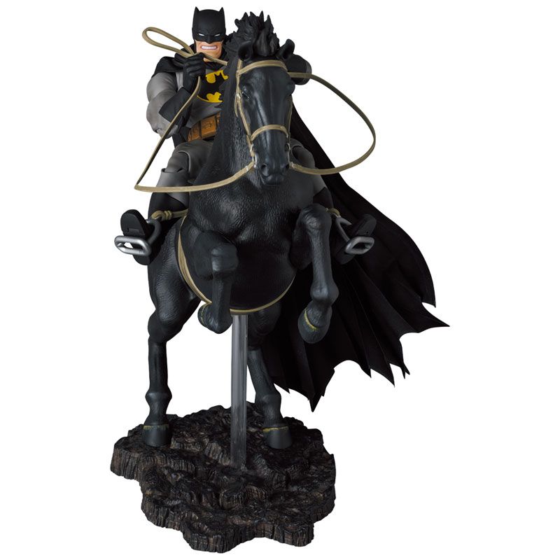 Load image into Gallery viewer, MAFEX Batman: The Dark Knight Returns - Batman and Horse
