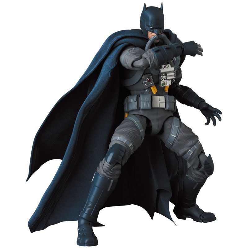 Load image into Gallery viewer, MAFEX - Batman Hush: No. 166 Batman (Stealth Jumper)
