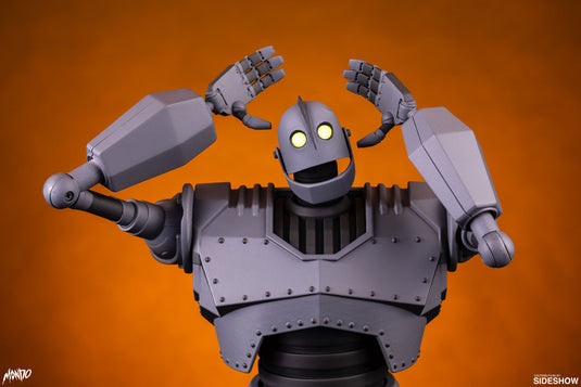 Mondo - Mecha Iron Giant