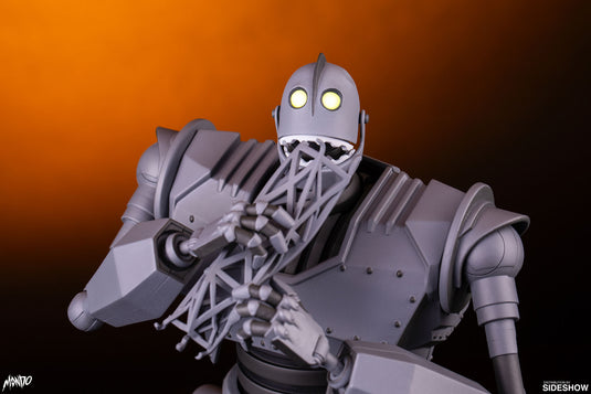 Mondo - Mecha Iron Giant