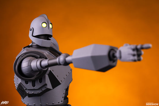 Mondo - Mecha Iron Giant