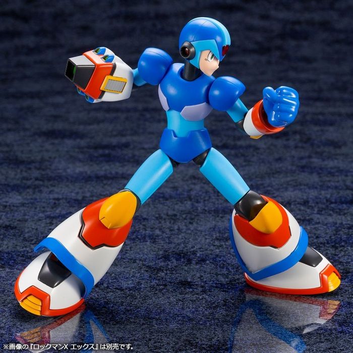 Load image into Gallery viewer, Kotobukiya - Mega Man X Series: Mega Man X Max Armor Model Kit
