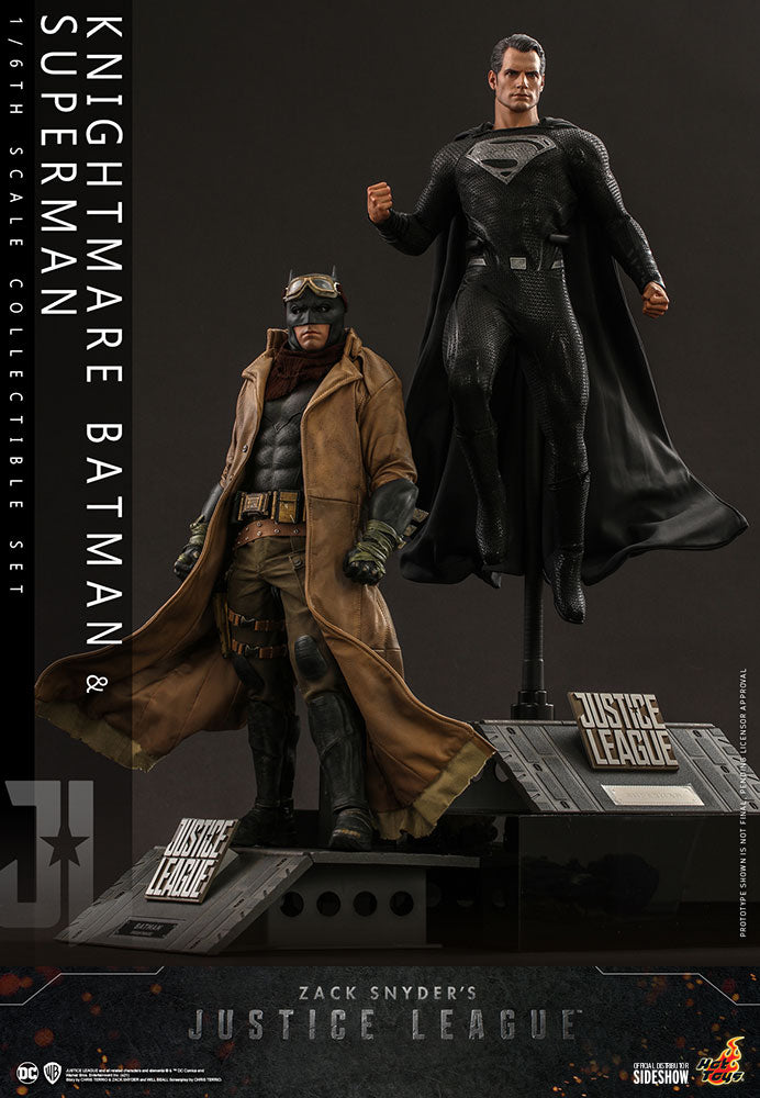 Load image into Gallery viewer, Hot Toys - Justice League - Knightmare Batman and Superman Set
