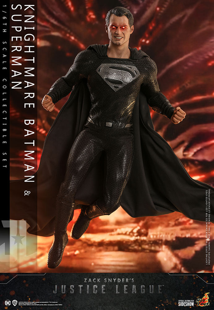 Load image into Gallery viewer, Hot Toys - Justice League - Knightmare Batman and Superman Set
