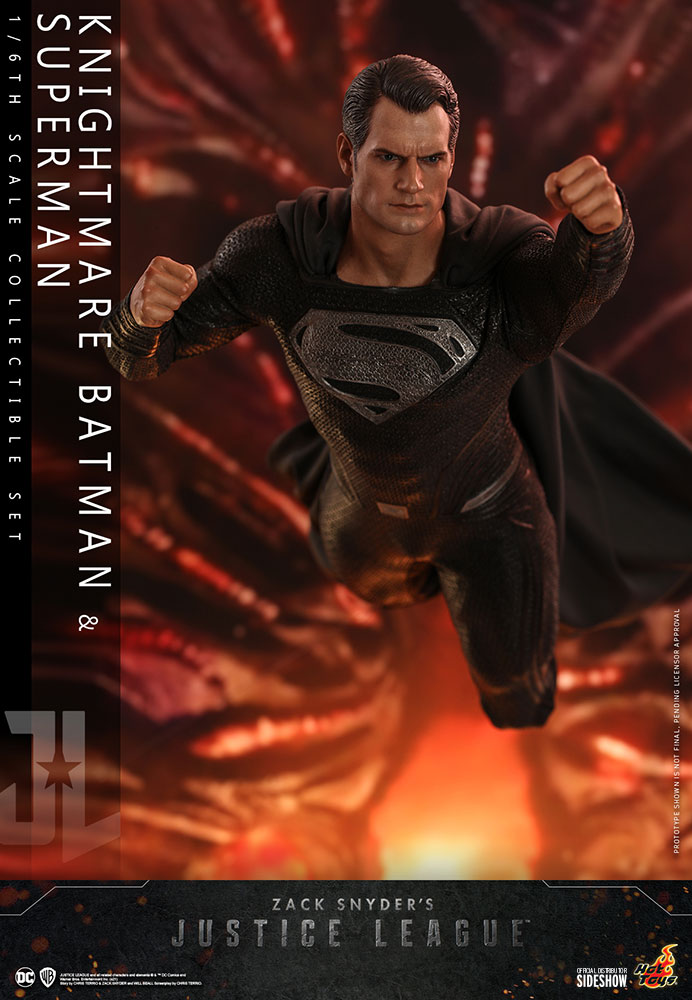 Load image into Gallery viewer, Hot Toys - Justice League - Knightmare Batman and Superman Set
