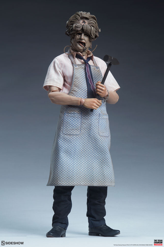 Load image into Gallery viewer, Sideshow - The Texas Chainsaw Massacre - Leatherface Deluxe
