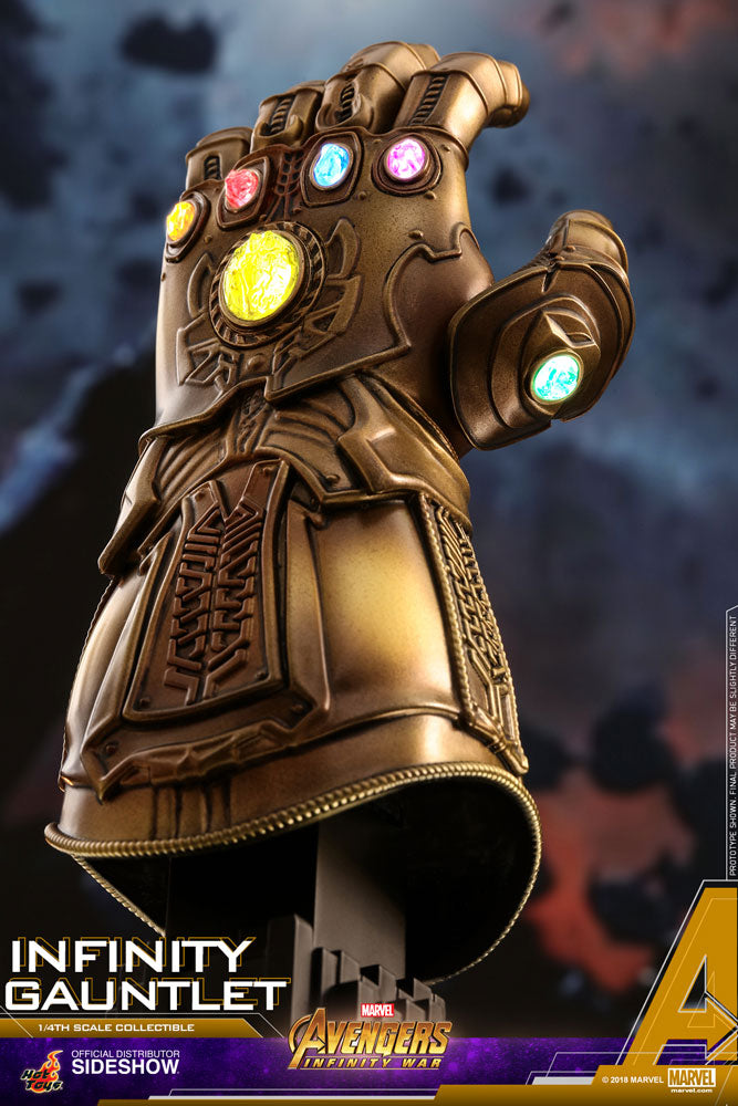 Load image into Gallery viewer, Hot Toys - Avengers: Infinity War - Quarter Scale Infinity Gauntlet
