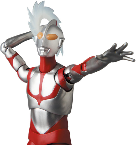 MAFEX Shin Ultraman - Ultraman (Deluxe Version) No. 207