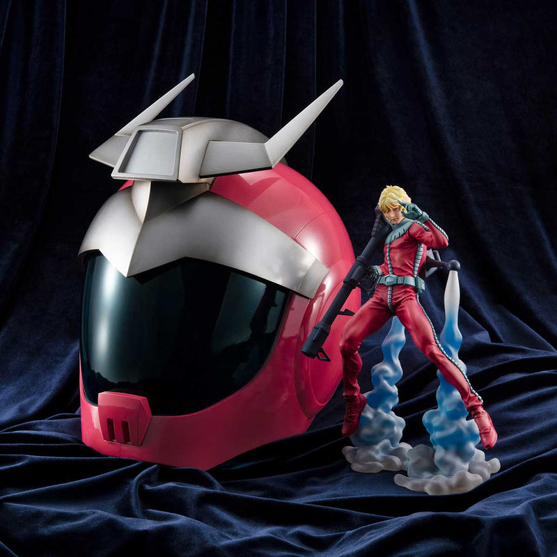Load image into Gallery viewer, Full Scale Works - Mobile Suit Gundam: Helmet for Char Aznable Normal Suit 1/1 Scale
