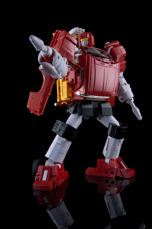 X-Transbots - MX-09 D-Wrecker Ono (TFcon 2021 Exclusive)