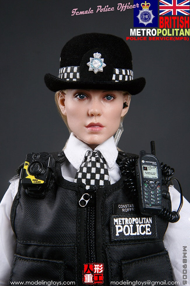 Load image into Gallery viewer, Modeling Toys - Military Series: British Metropolitan Police Service - Female Police Officer
