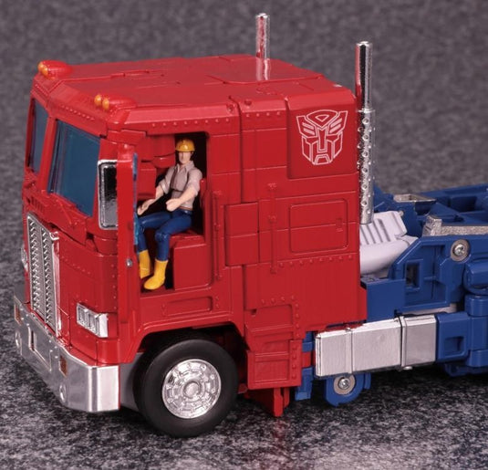 MP-44 Masterpiece Convoy 3.0