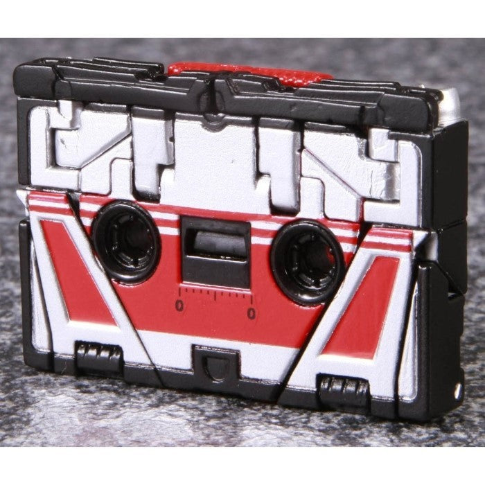 Load image into Gallery viewer, MP-13 Masterpiece Soundwave
