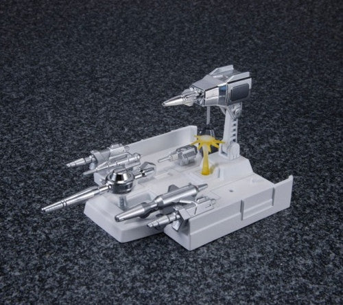 Load image into Gallery viewer, MP-30 - Masterpiece Ratchet
