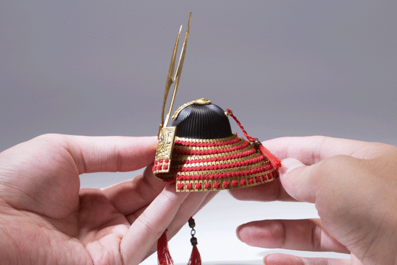 Load image into Gallery viewer, POP Toys - Gold Lacquer Grand Armor
