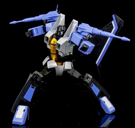 Maketoys Remaster Series - MTRM-12 Skycrow