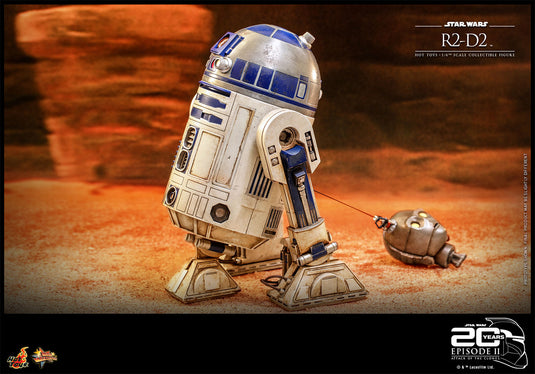 Hot Toys - Star Wars: Attack of the Clones - R2-D2