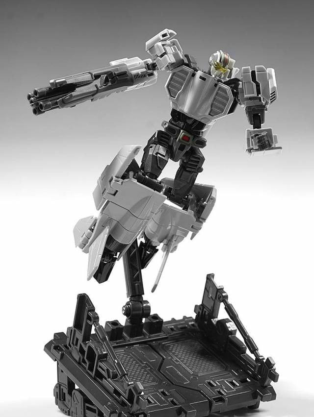 Load image into Gallery viewer, Machine Robo - MR-03 - Eagle Robo (Gobots Reboot)
