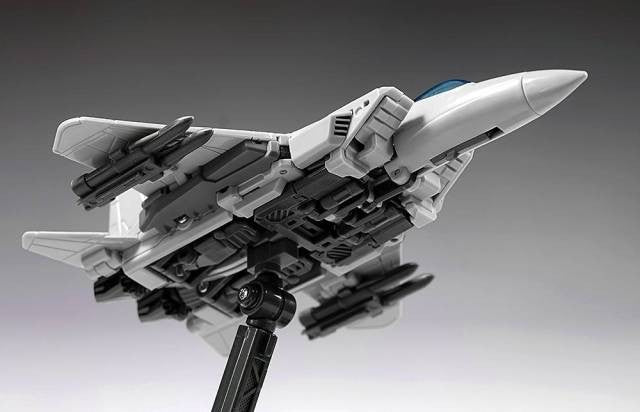 Load image into Gallery viewer, Machine Robo - MR-03 - Eagle Robo (Gobots Reboot)
