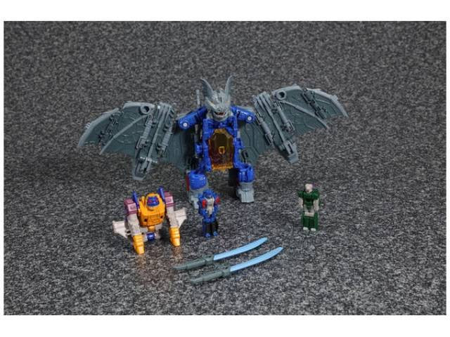 Load image into Gallery viewer, Takara Transformers Legends - Convo Bat (E-hobby Exclusive)
