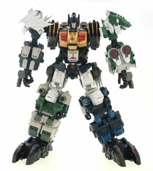 Load image into Gallery viewer, Fansproject - Saurus Ryu-Oh Combiner &amp; Shells Complete Set
