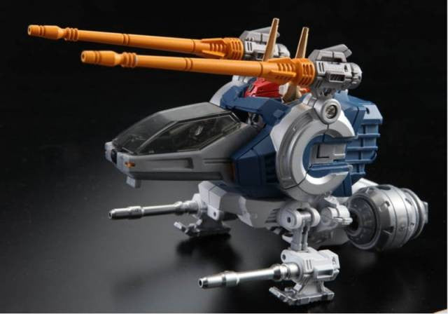 Load image into Gallery viewer, Diaclone Reboot - DA-06 Dia-Battles V2 Cosmo Maneuver Type
