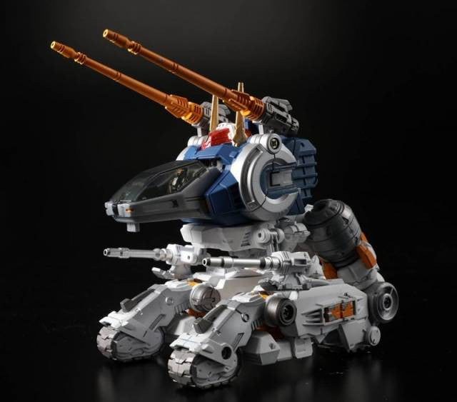 Load image into Gallery viewer, Diaclone Reboot - DA-06 Dia-Battles V2 Cosmo Maneuver Type

