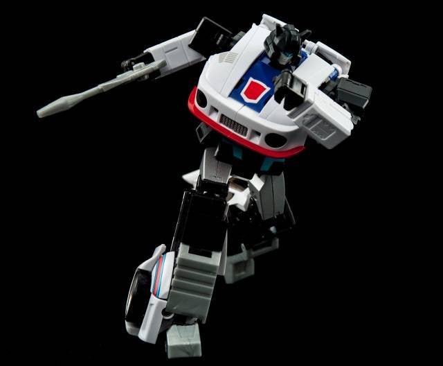 Load image into Gallery viewer, Maketoys Remaster Series - MTRM-09 Downbeat
