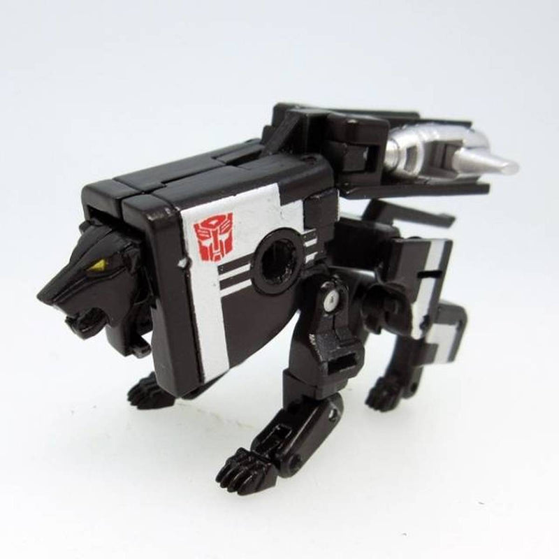Load image into Gallery viewer, MP-15E and MP-16E  Masterpiece Cassettebot and Cassettetron Set Exclusive
