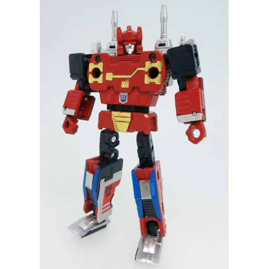 MP-15E and MP-16E  Masterpiece Cassettebot and Cassettetron Set Exclusive