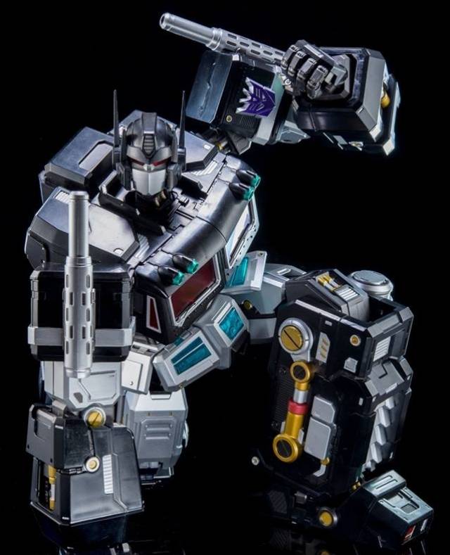 Load image into Gallery viewer, Toys Alliance - MAS-01NP Nemesis Prime 18&quot; Action Figure
