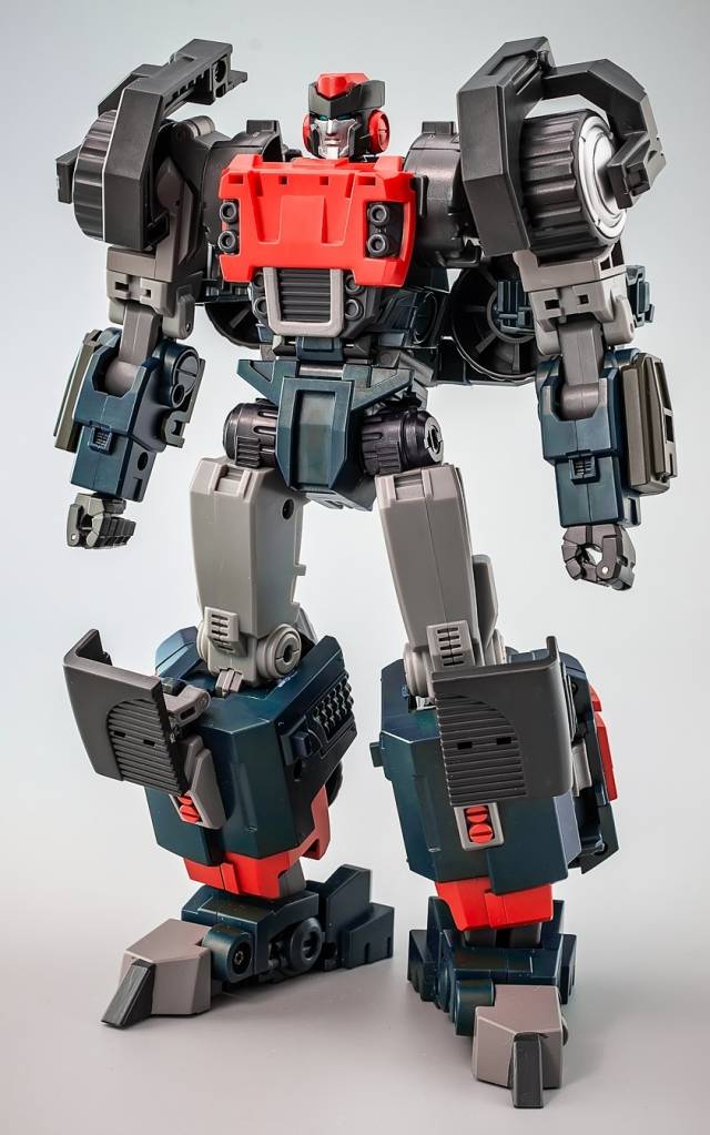 Load image into Gallery viewer, Mastermind Creations - Reformatted R-34 Cylindrus
