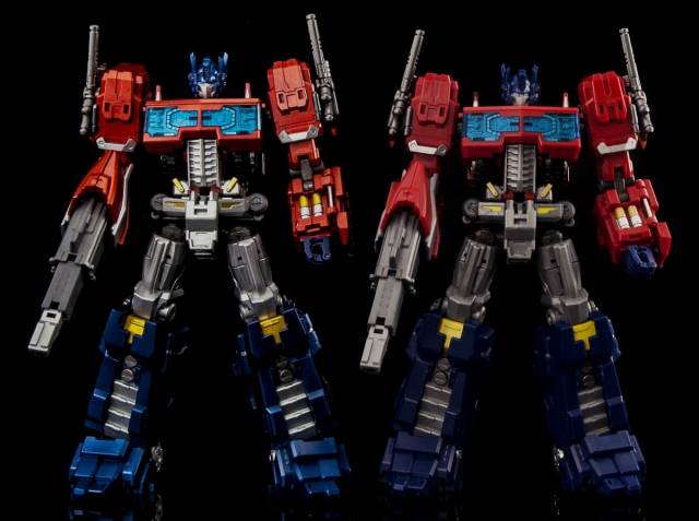 Load image into Gallery viewer, MakeToys - Cross Dimension - MTCD-01P Striker Manus (Premium)
