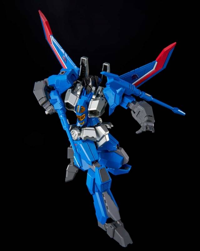 Load image into Gallery viewer, Flame Toys - Furai Model 05: Thundercracker Model Kit

