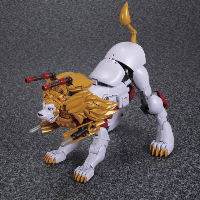 Load image into Gallery viewer, MP-48 Masterpiece Lio Convoy
