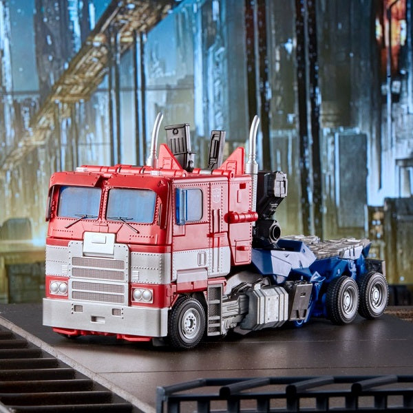 Load image into Gallery viewer, Masterpiece Movie Series - MPM-12 Optimus Prime (Reissue)
