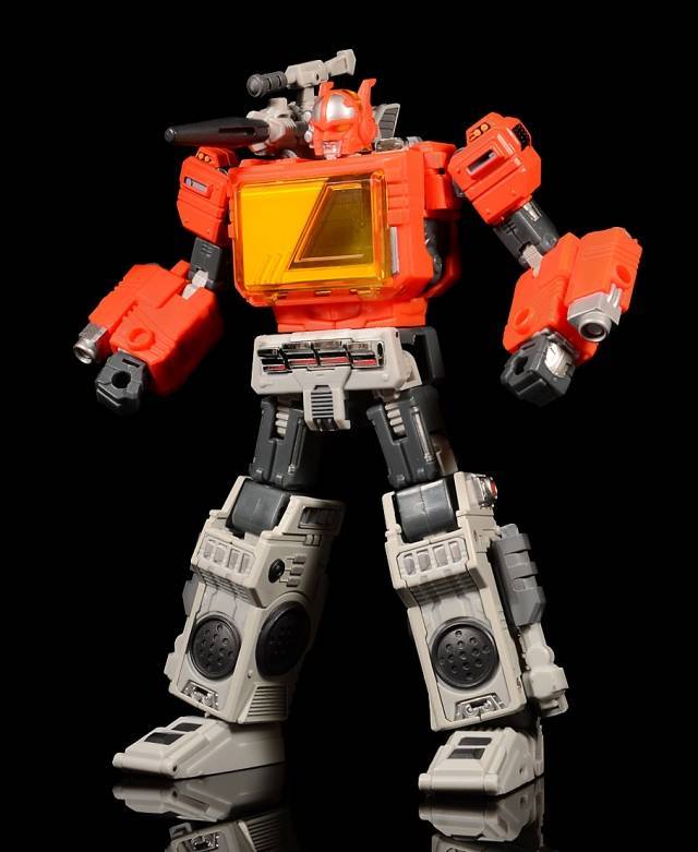 Load image into Gallery viewer, Mega Steel - MS-03 - Buster (aka Radio)
