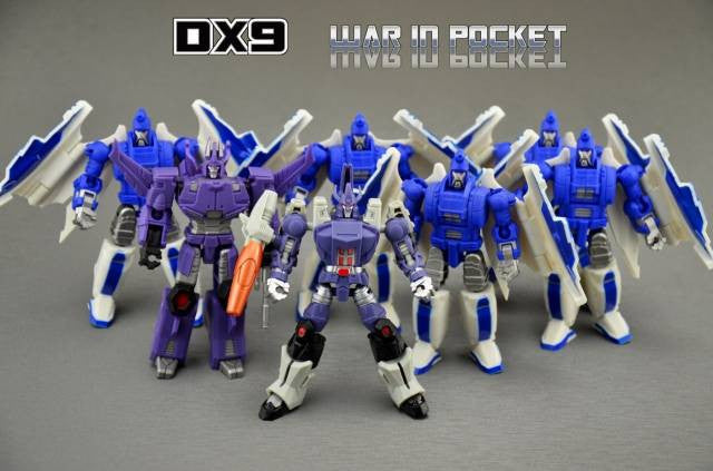 Load image into Gallery viewer, DX9 - War in Pocket - X05 Tyrant &amp; X06 Hurricane Set of 2
