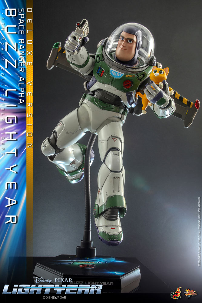Load image into Gallery viewer, Hot Toys - Lightyear: Space Ranger Alpha Buzz Lightyear (Deluxe)
