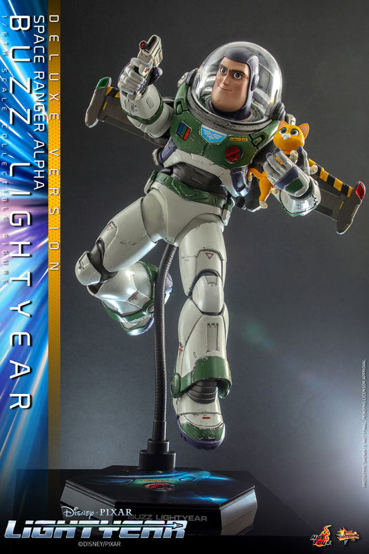 Hot Toys Lightyear: Space Ranger Alpha Buzz Lightyear (Deluxe